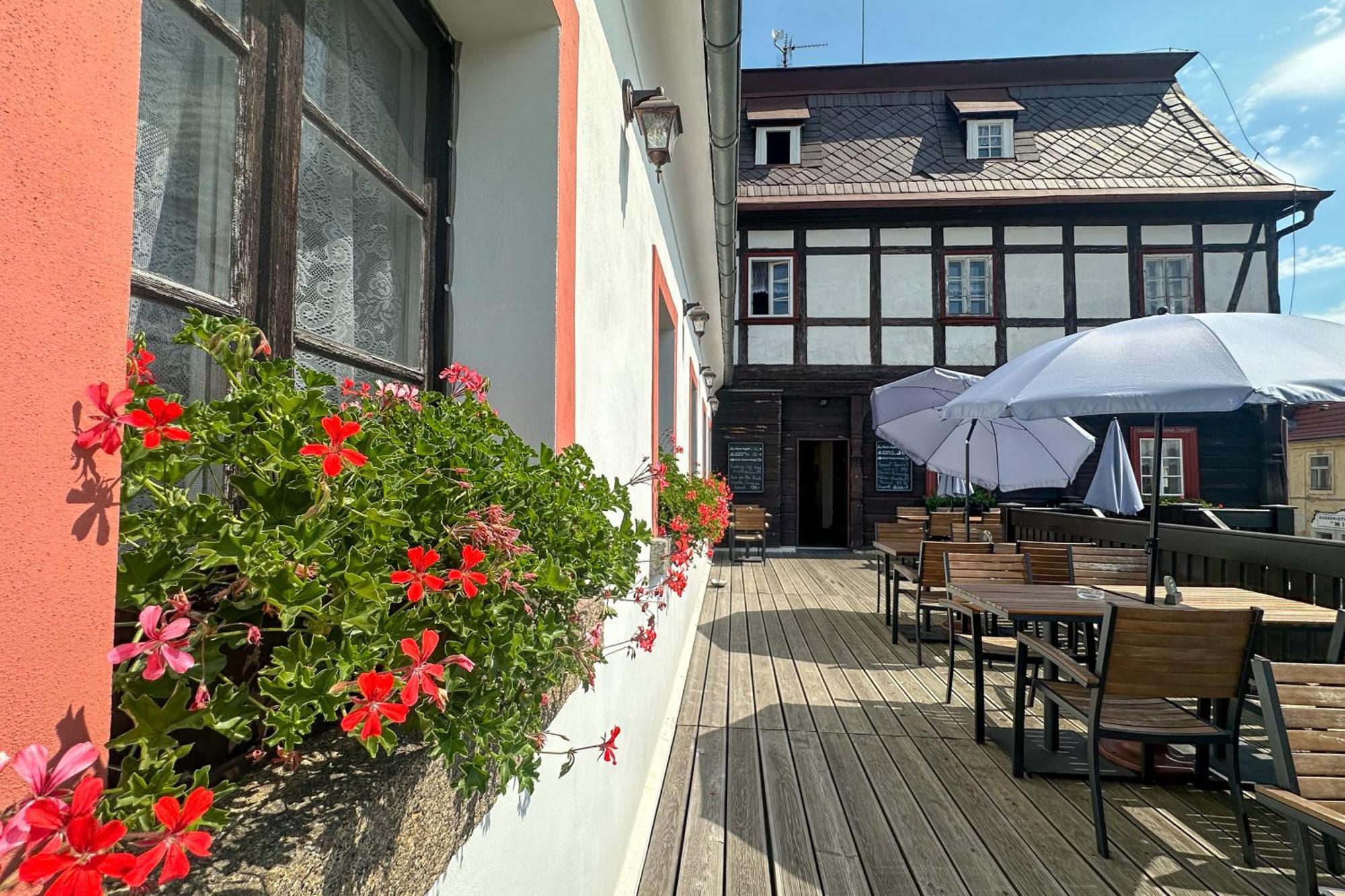 Hotel Ron Mikulášovice Екстериор снимка